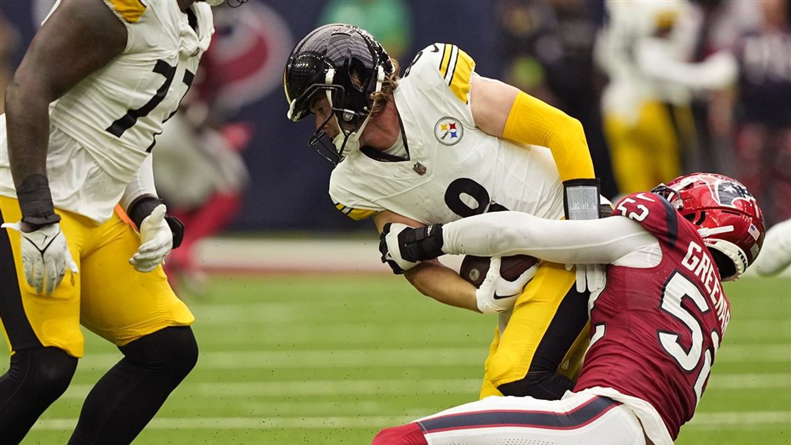 Steelers' Kenny Pickett Is Being Failed By The System According To CBS ...